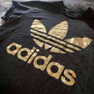 Adidas oversized crop